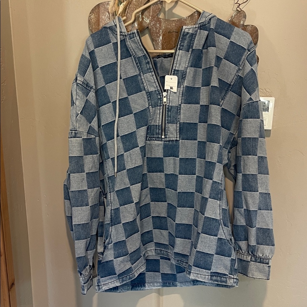 Stylish Blue Checkered Women's Hoodie - Picture 3 of 4